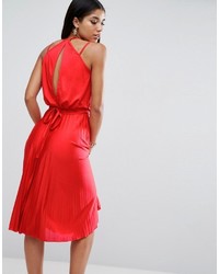 rotes Midikleid mit Falten von Asos