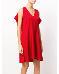 rotes gerade geschnittenes Kleid mit Rüschen von MM6 MAISON MARGIELA