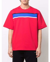 rotes horizontal gestreiftes T-Shirt mit einem Rundhalsausschnitt von Just Don