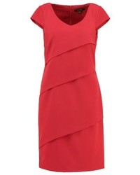rotes Kleid von Comma