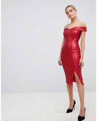 rotes figurbetontes Kleid aus Pailletten