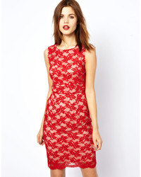 rotes figurbetontes Kleid aus Spitze von A Wear
