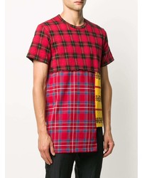 rotes T-Shirt mit einem Rundhalsausschnitt mit Schottenmuster von Comme Des Garcons Homme Plus