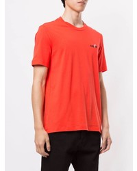 rotes T-Shirt mit einem Rundhalsausschnitt von CK Calvin Klein