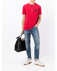 rotes T-Shirt mit einem Rundhalsausschnitt von Armani Exchange