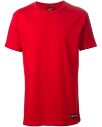 rotes T-Shirt mit einem Rundhalsausschnitt von Les (Art)ists