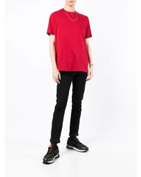 rotes T-Shirt mit einem Rundhalsausschnitt von Armani Exchange