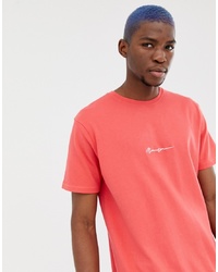 rotes T-Shirt mit einem Rundhalsausschnitt von Mennace
