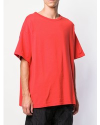 rotes T-Shirt mit einem Rundhalsausschnitt von Facetasm