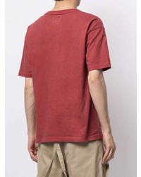 rotes T-Shirt mit einem Rundhalsausschnitt von VISVIM