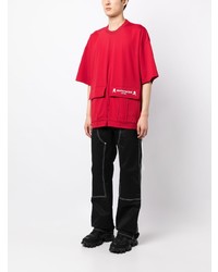 rotes T-Shirt mit einem Rundhalsausschnitt von Mastermind Japan