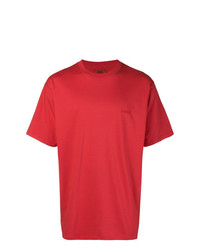 rotes T-Shirt mit einem Rundhalsausschnitt von Pressure
