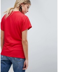 rotes T-Shirt mit einem Rundhalsausschnitt von New Look