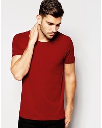 rotes T-Shirt mit einem Rundhalsausschnitt von Selected