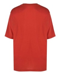 rotes T-Shirt mit einem Rundhalsausschnitt von Auralee