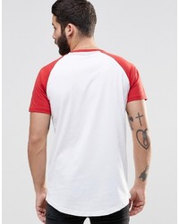 rotes T-Shirt mit einem Rundhalsausschnitt von Pull&Bear