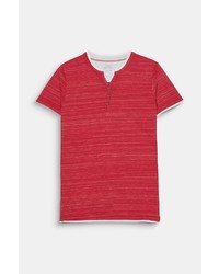 rotes T-shirt mit einer Knopfleiste von Esprit