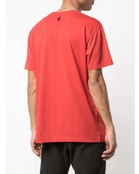 rotes und schwarzes bedrucktes T-Shirt mit einem Rundhalsausschnitt von Marcelo Burlon County of Milan