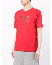 rotes und schwarzes bedrucktes T-Shirt mit einem Rundhalsausschnitt von Ea7 Emporio Armani