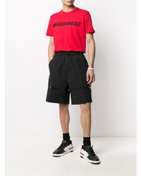 rotes und schwarzes bedrucktes T-Shirt mit einem Rundhalsausschnitt von DSQUARED2