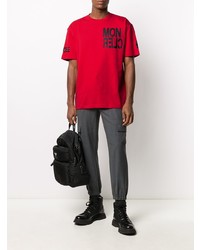 rotes und schwarzes bedrucktes T-Shirt mit einem Rundhalsausschnitt von MONCLER GRENOBLE