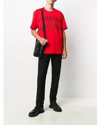 rotes und schwarzes bedrucktes T-Shirt mit einem Rundhalsausschnitt von Versace