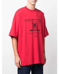 rotes und schwarzes bedrucktes T-Shirt mit einem Rundhalsausschnitt von Vetements