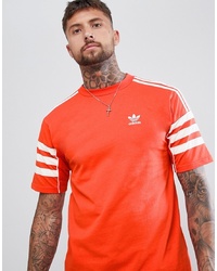 rotes und weißes bedrucktes T-Shirt mit einem Rundhalsausschnitt von adidas Originals