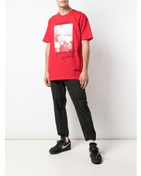 rotes und weißes bedrucktes T-Shirt mit einem Rundhalsausschnitt von Supreme