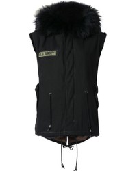 schwarze ärmellose Jacke