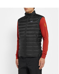 schwarze ärmellose Jacke von Arc'teryx