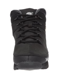 schwarze Arbeitsstiefel von Timberland