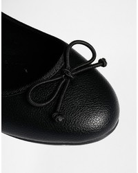 schwarze Ballerinas von Asos