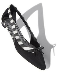 schwarze Ballerinas von Manolo Blahnik