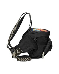 schwarze Bauchtasche von Gucci