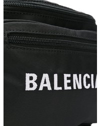 schwarze Bauchtasche von Balenciaga