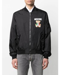 schwarze bedruckte Bomberjacke von Moschino