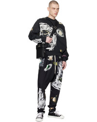 schwarze bedruckte Chinohose von Vivienne Westwood