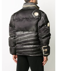 schwarze bedruckte Daunenjacke von Moschino