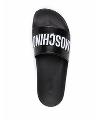 schwarze bedruckte Gummi Sandalen von Moschino