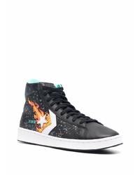 schwarze bedruckte hohe Sneakers aus Leder von Converse