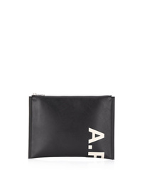 schwarze bedruckte Leder Clutch Handtasche von A.P.C.