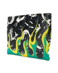 schwarze bedruckte Leder Clutch von Prada