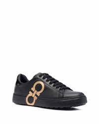 schwarze bedruckte Leder niedrige Sneakers von Salvatore Ferragamo