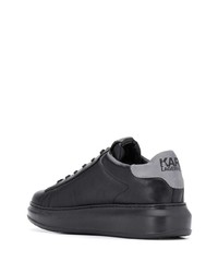 schwarze bedruckte Leder niedrige Sneakers von Karl Lagerfeld