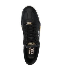 schwarze bedruckte Leder niedrige Sneakers von VERSACE JEANS COUTURE