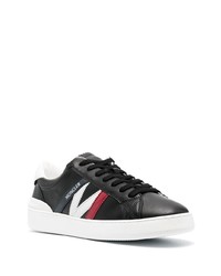 schwarze bedruckte Leder niedrige Sneakers von Moncler