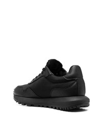 schwarze bedruckte Leder niedrige Sneakers von Emporio Armani
