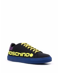 schwarze bedruckte Leder niedrige Sneakers von Moschino