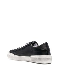 schwarze bedruckte Leder niedrige Sneakers von John Richmond